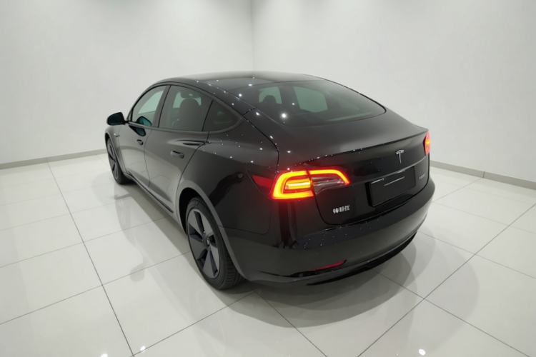 Used Tesla Model 3 2022 Rear-Wheel-Drive Version Rear Left 45 Deg