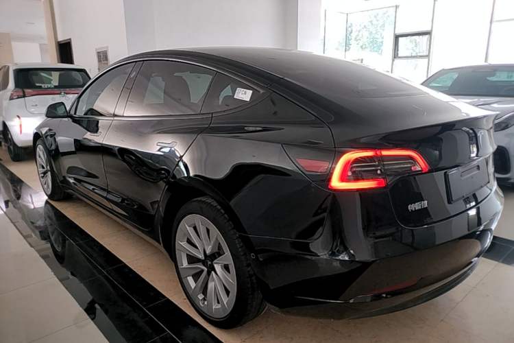 Used Tesla Model 3 2022 Rear-Wheel-Drive Version Rear Left 45 Deg
