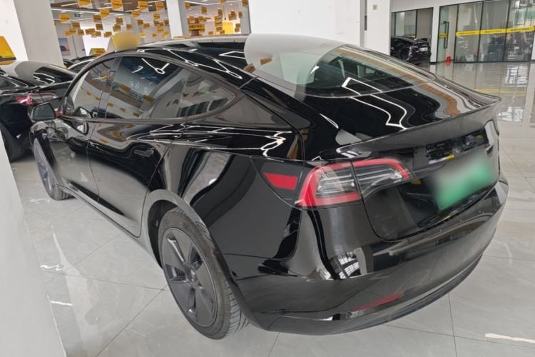 Used Tesla Model 3 2022 Rear-Wheel-Drive Version Rear Left 45 Deg