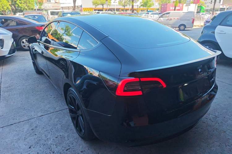 Used Tesla Model 3 2022 Rear-Wheel-Drive Version Rear Left 45 Deg