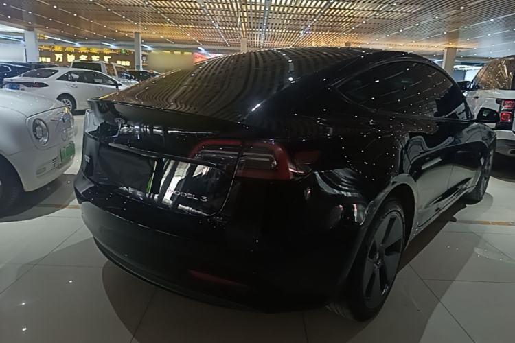 Used Tesla Model 3 2022 Rear-Wheel-Drive Version Rear Right 45 Deg