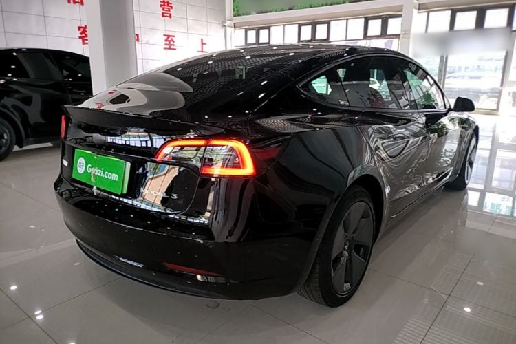 Used Tesla Model 3 2022 Rear-Wheel-Drive Version Rear Right 45 Deg