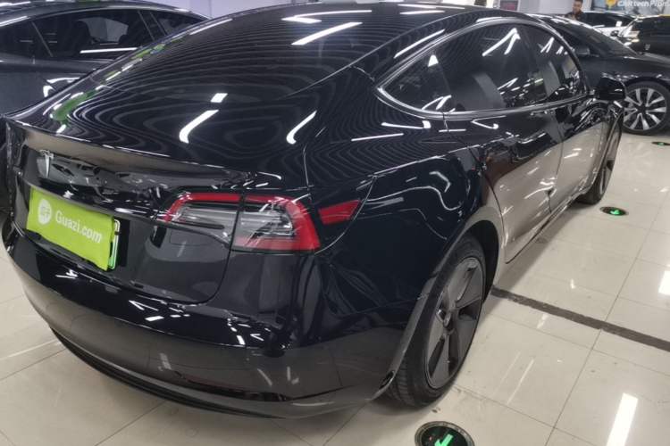 Used Tesla Model 3 2022 Rear-Wheel-Drive Version Rear Right 45 Deg
