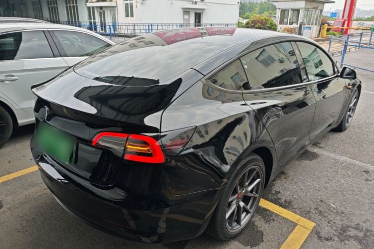 Used Tesla Model 3 2022 Rear-Wheel-Drive Version Rear Right 45 Deg