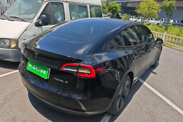 Used Tesla Model 3 2022 Rear-Wheel-Drive Version Rear Right 45 Deg