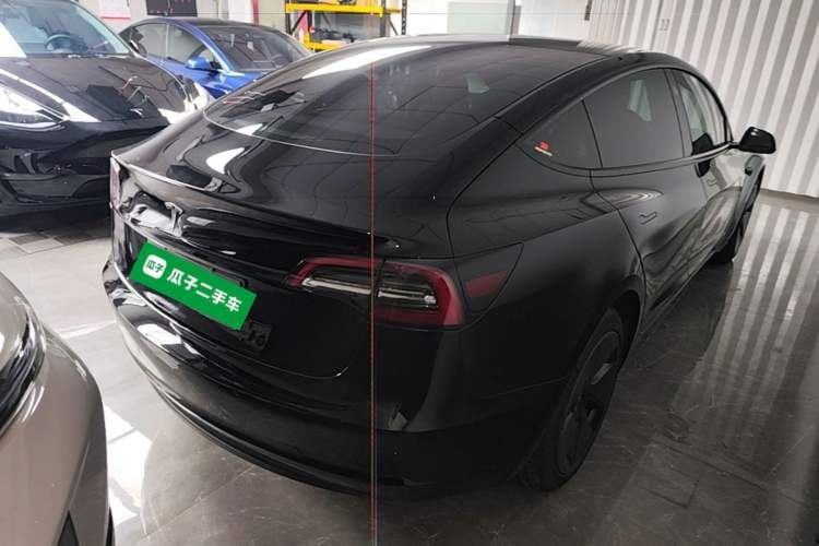 Used Tesla Model 3 2022 Rear-Wheel-Drive Version Rear Right 45 Deg
