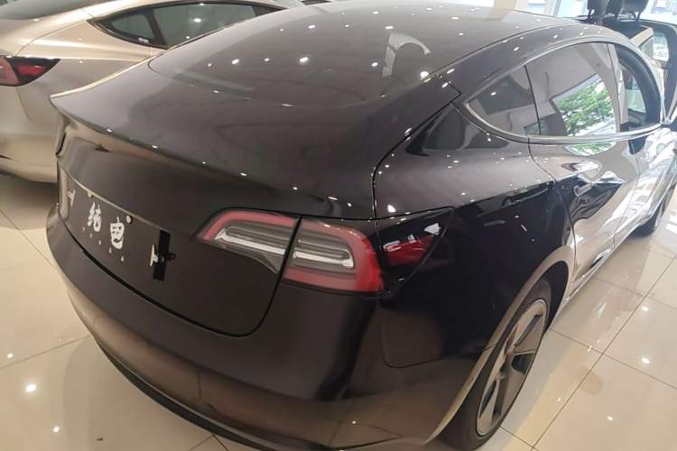Used Tesla Model 3 2022 Rear-Wheel-Drive Version Rear Right 45 Deg