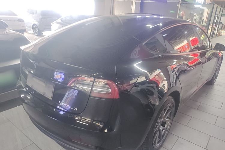 Used Tesla Model 3 2022 Rear-Wheel-Drive Version Rear Right 45 Deg