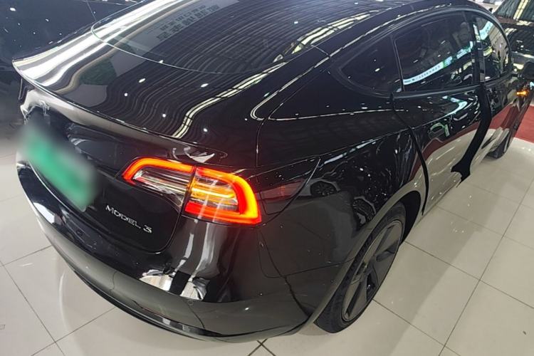 Used Tesla Model 3 2022 Rear-Wheel-Drive Version Rear Right 45 Deg