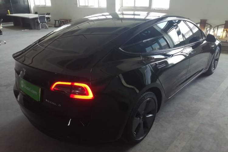 Used Tesla Model 3 2022 Rear-Wheel-Drive Version Rear Right 45 Deg