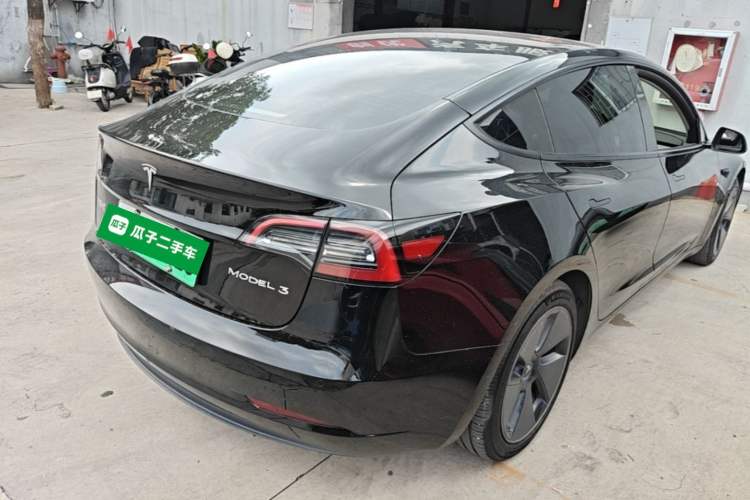 Used Tesla Model 3 2022 Rear-Wheel-Drive Version Rear Right 45 Deg