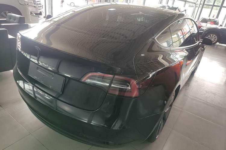 Used Tesla Model 3 2022 Rear-Wheel-Drive Version Rear Right 45 Deg