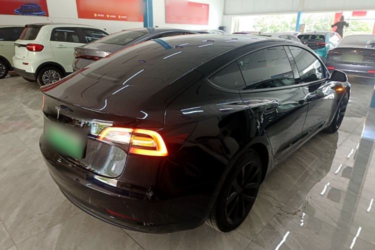 Used Tesla Model 3 2022 Rear-Wheel-Drive Version Rear Right 45 Deg