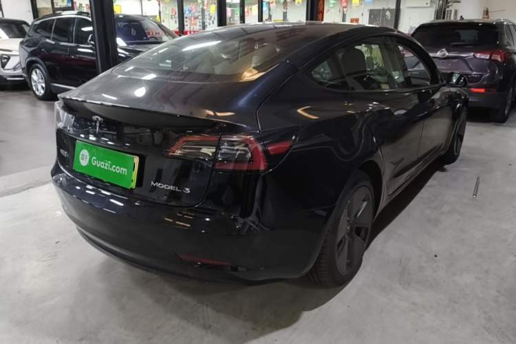 Used Tesla Model 3 2022 Rear-Wheel-Drive Version Rear Right 45 Deg