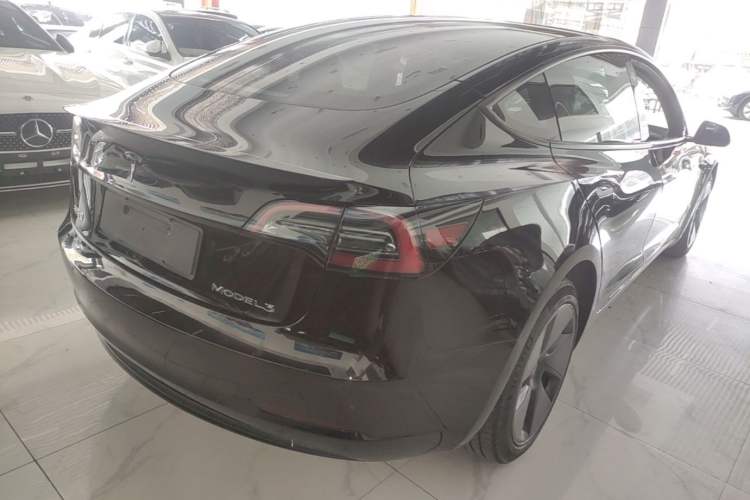 Used Tesla Model 3 2022 Rear-Wheel-Drive Version Rear Right 45 Deg