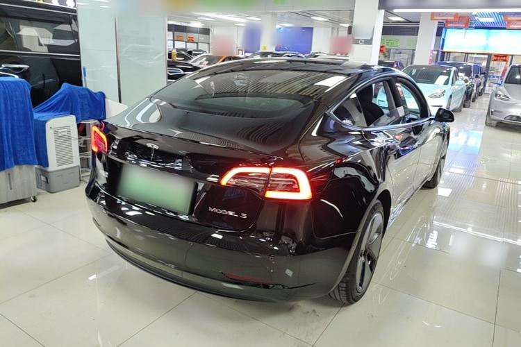 Used Tesla Model 3 2022 Rear-Wheel-Drive Version Rear Right 45 Deg