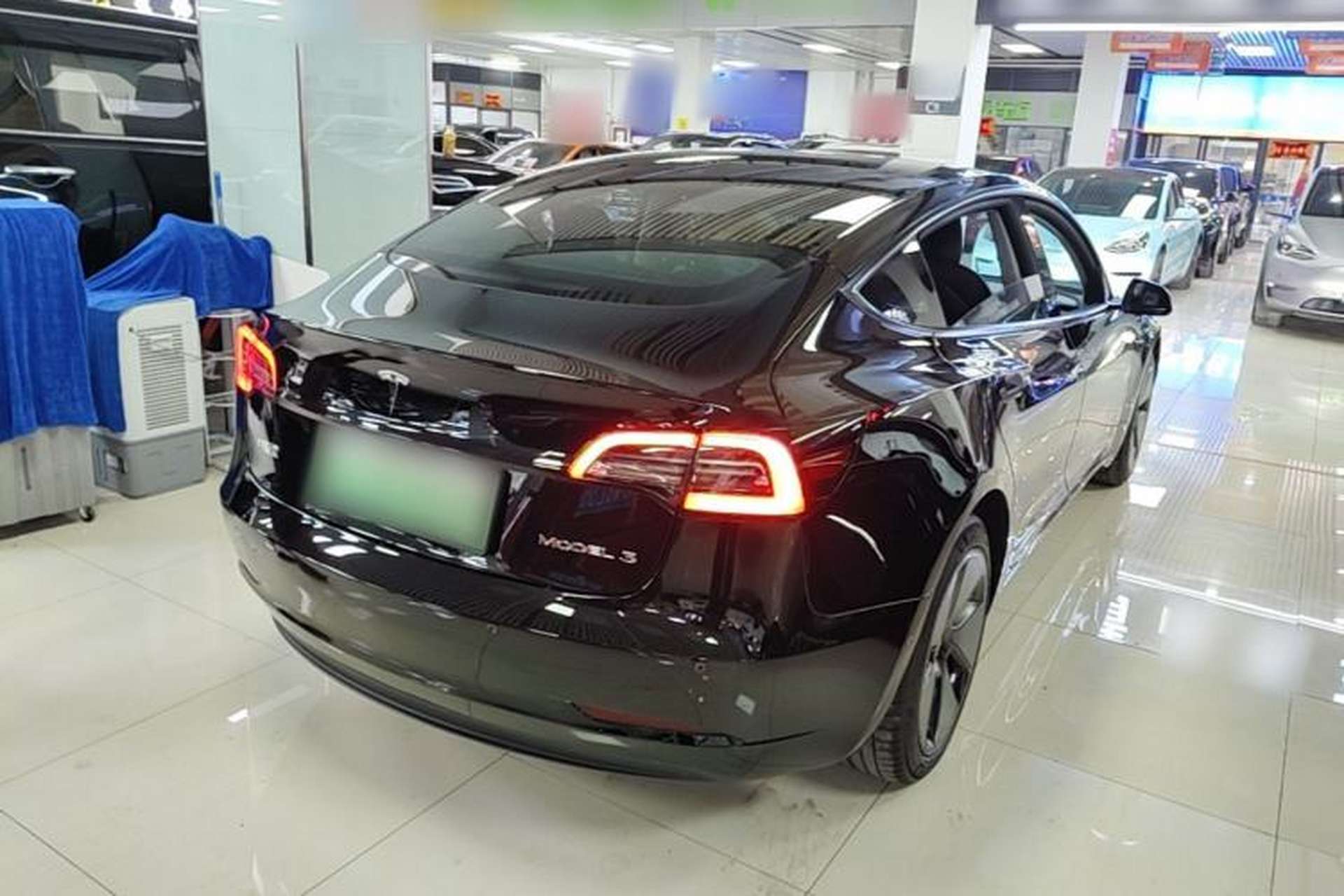 Used Tesla Model 3 2022 Rear-Wheel-Drive Version Rear Right 45 Deg