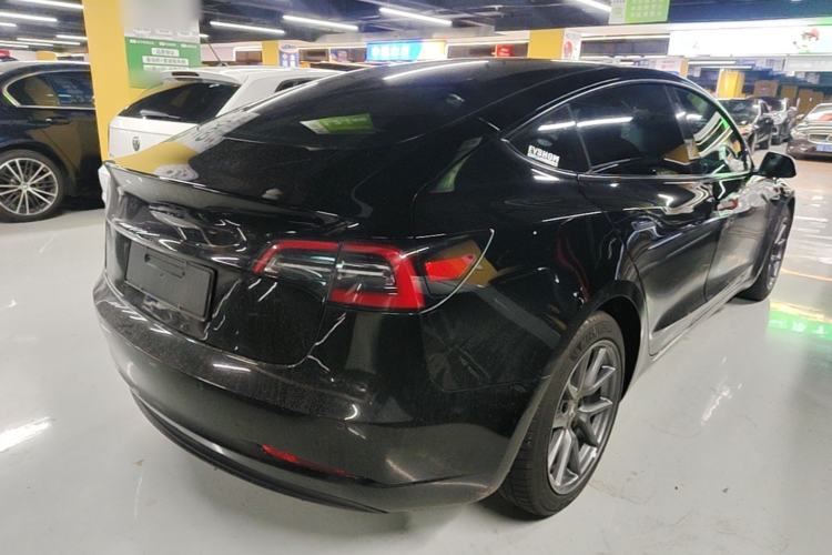 Used Tesla Model 3 2022 Rear-Wheel-Drive Version Rear Right 45 Deg