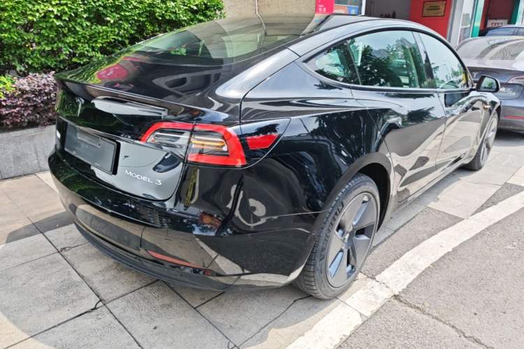 Used Tesla Model 3 2022 Rear-Wheel-Drive Version Rear Right 45 Deg