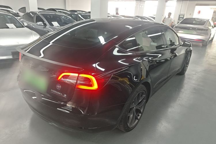 Used Tesla Model 3 2022 Performance High-Performance All-Wheel-Drive Version Rear Right 45 Deg