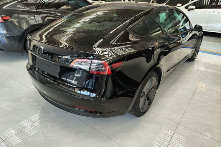 Used Tesla Model 3 2022 Rear-Wheel-Drive Version Rear Right 45 Deg