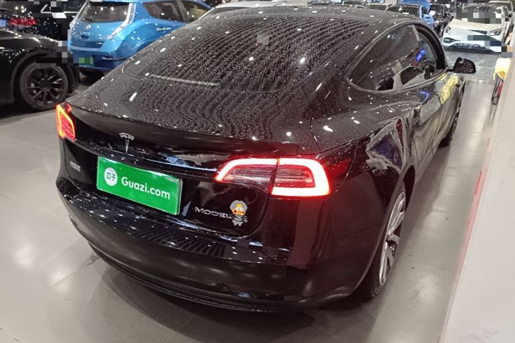 Used Tesla Model 3 2022 Rear-Wheel-Drive Version Rear Right 45 Deg