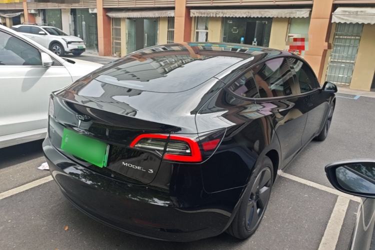 Used Tesla Model 3 2022 Rear-Wheel-Drive Version Rear Right 45 Deg