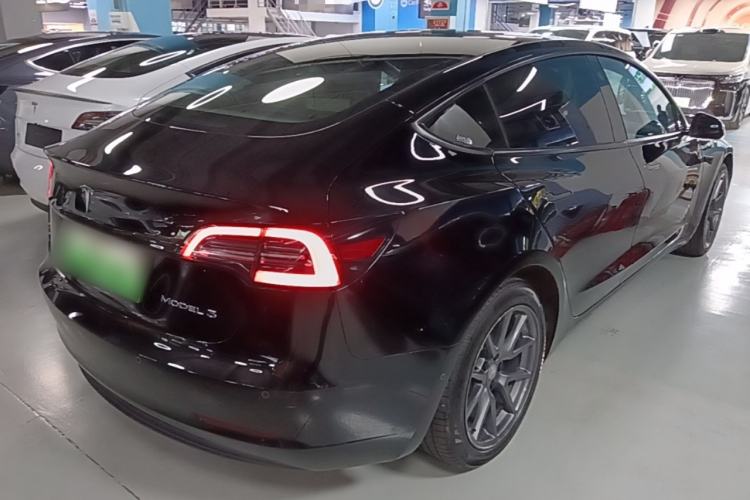 Used Tesla Model 3 2022 Rear-Wheel-Drive Version Rear Right 45 Deg