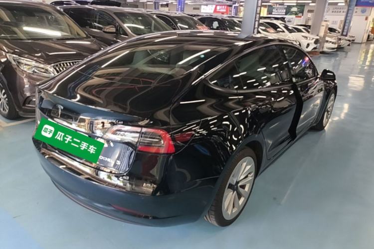 Used Tesla Model 3 2022 Rear-Wheel-Drive Version Rear Right 45 Deg