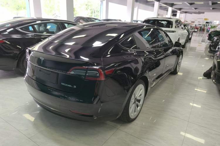 Used Tesla Model 3 2022 Rear-Wheel-Drive Version Rear Right 45 Deg