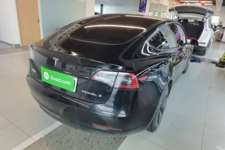 Used Tesla Model 3 2022 Rear-Wheel-Drive Version Rear Right 45 Deg