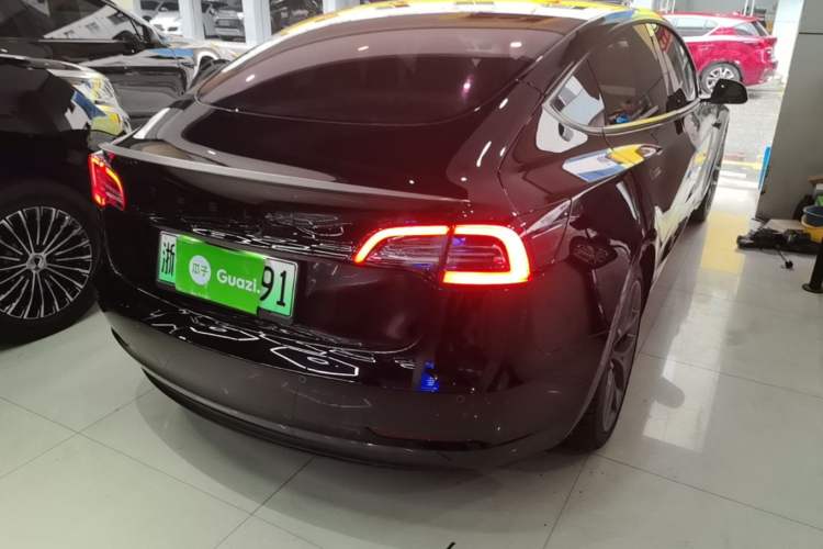 Used Tesla Model 3 2022 Performance High-Performance All-Wheel-Drive Version Rear Right 45 Deg