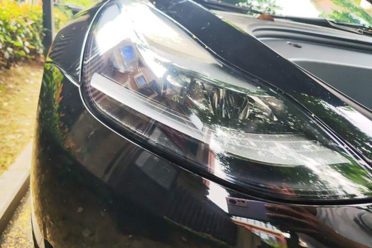 Used Tesla Model 3 2022 Rear-Wheel-Drive Version Right Front Headlight