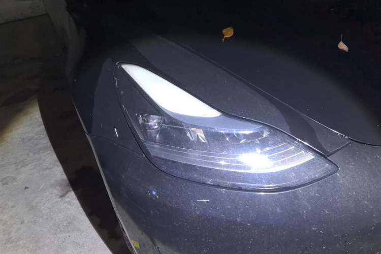 Used Tesla Model 3 2022 Rear-Wheel-Drive Version Right Front Headlight