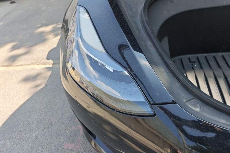 Used Tesla Model 3 2022 Rear-Wheel-Drive Version Right Front Headlight
