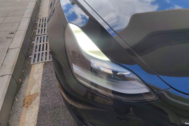 Used Tesla Model 3 2022 Rear-Wheel-Drive Version Right Front Headlight