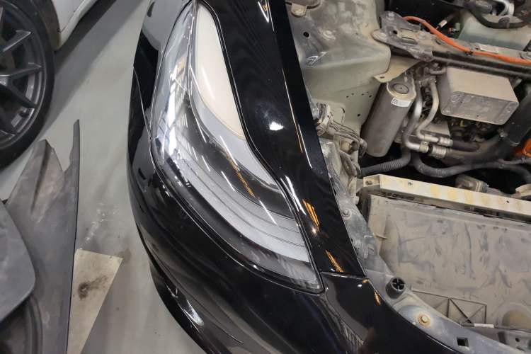 Used Tesla Model 3 2022 Rear-Wheel-Drive Version Right Front Headlight