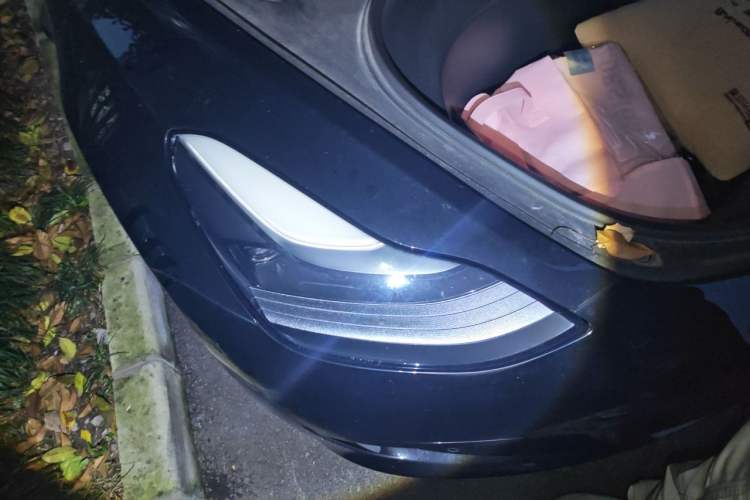 Used Tesla Model 3 2022 Rear-Wheel-Drive Version Right Front Headlight