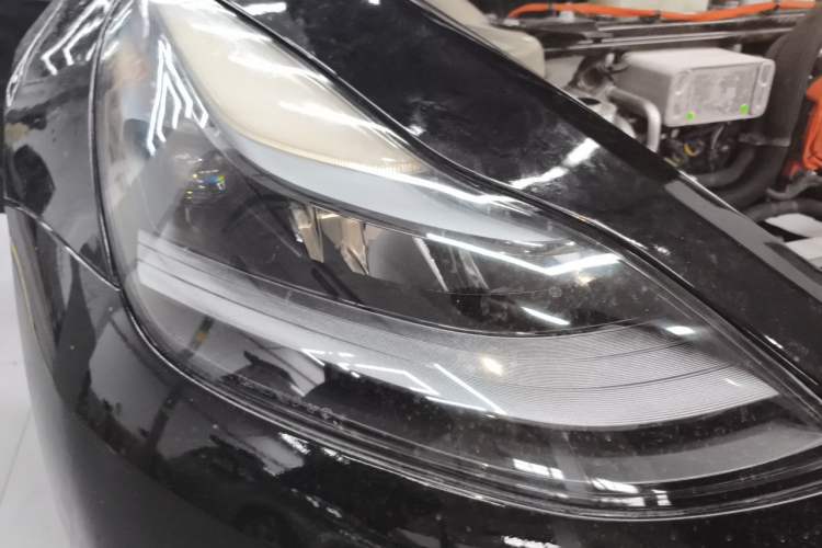 Used Tesla Model 3 2022 Rear-Wheel-Drive Version Right Front Headlight