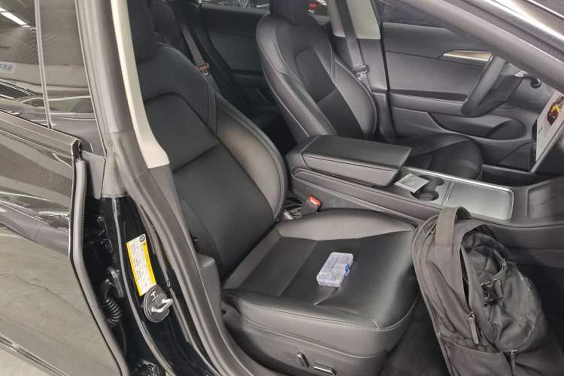 Used Tesla Model 3 2022 Rear-Wheel-Drive Version Right Front Seat