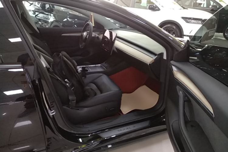 Used Tesla Model 3 2022 Rear-Wheel-Drive Version Right Front Seat