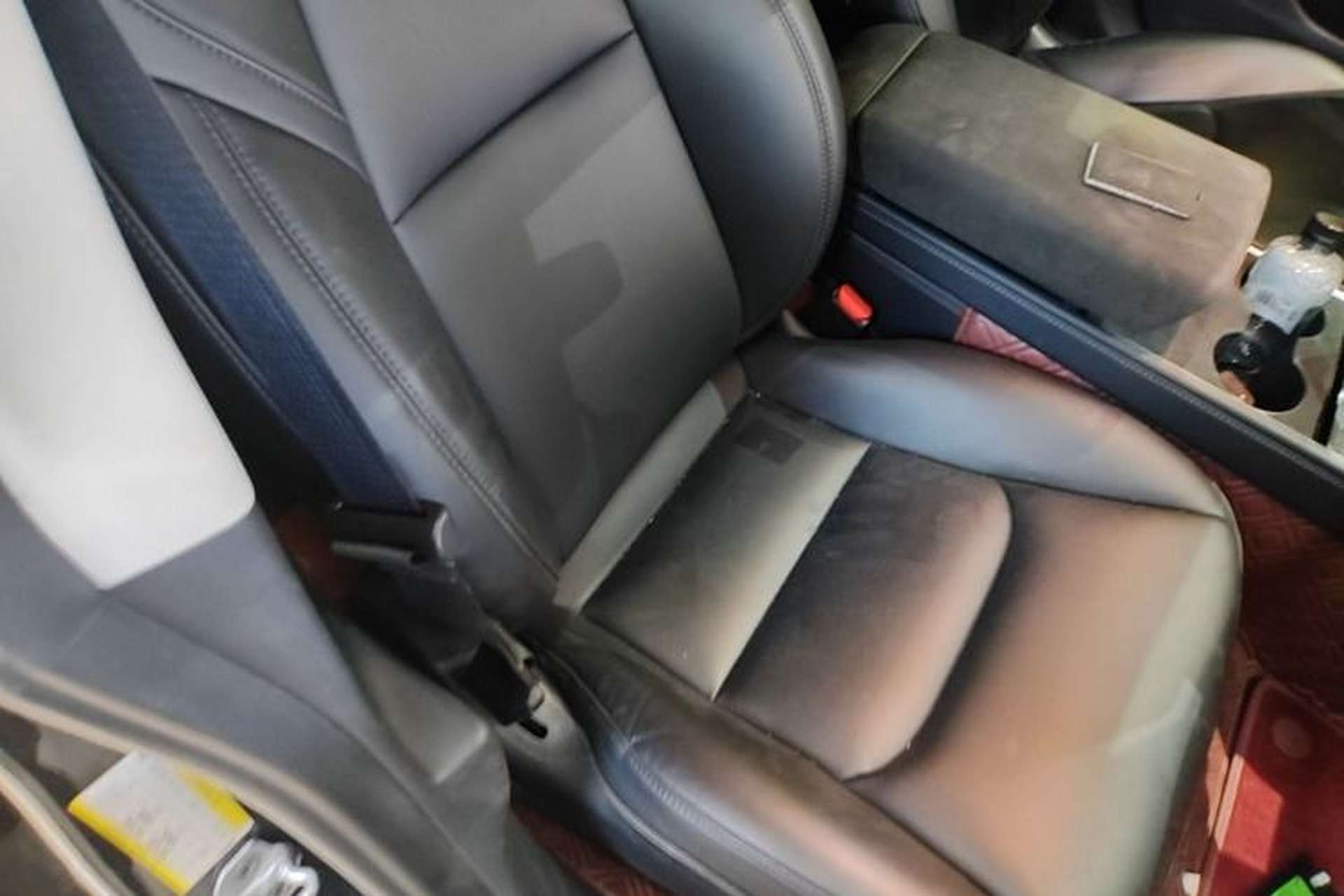Used Tesla Model 3 2022 Rear-Wheel-Drive Version Right Front Seat