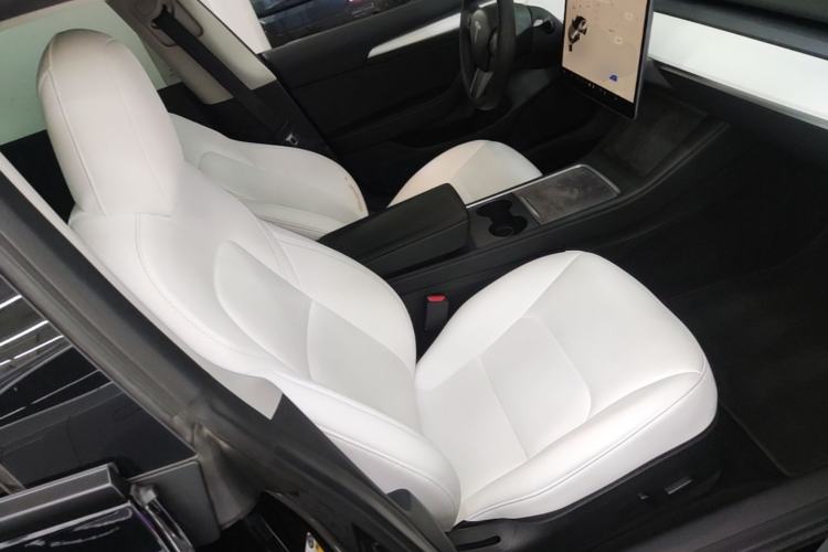 Used Tesla Model 3 2022 Performance High-Performance All-Wheel-Drive Version Right Front Seat