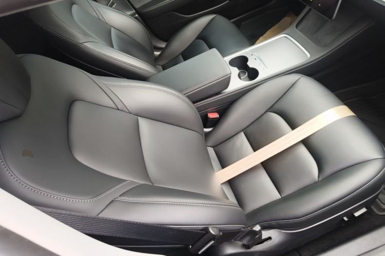 Used Tesla Model 3 2022 Rear-Wheel-Drive Version Right Front Seat