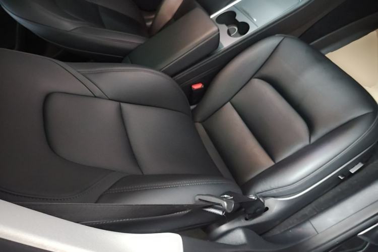 Used Tesla Model 3 2022 Performance High-Performance All-Wheel-Drive Version Right Front Seat