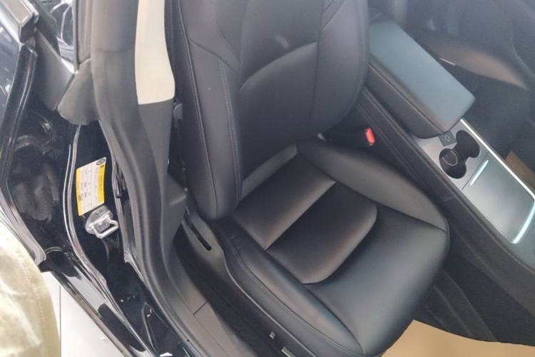 Used Tesla Model 3 2022 Rear-Wheel-Drive Version Right Front Seat