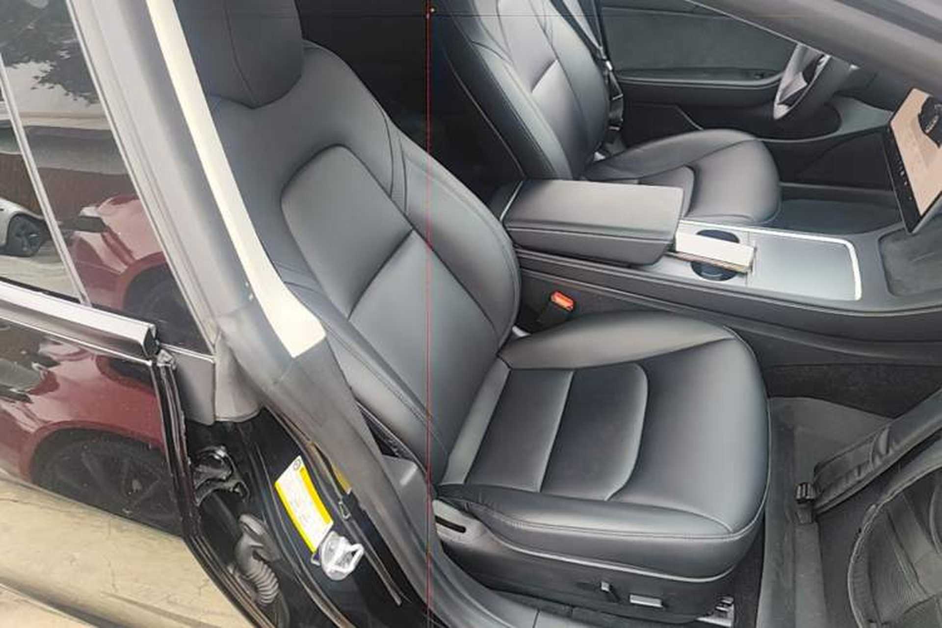 Used Tesla Model 3 2022 Rear-Wheel-Drive Version Right Front Seat
