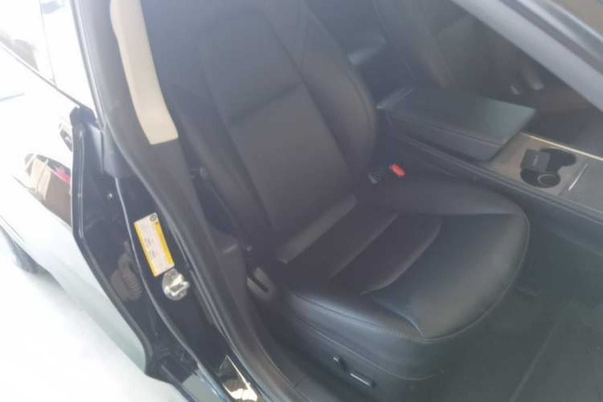Used Tesla Model 3 2022 Rear-Wheel-Drive Version Right Front Seat