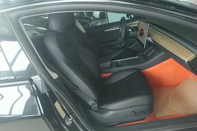 Used Tesla Model 3 2022 Rear-Wheel-Drive Version Right Front Seat