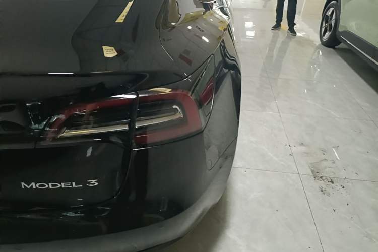Used Tesla Model 3 2022 Rear-Wheel-Drive Version Right Rear Taillight